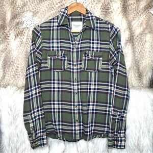 Abercrombie & Fitch Plaid Button Down Shirt